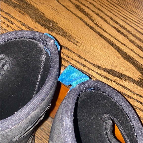 Boots used - Picture 2 of 3